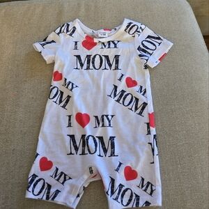 * Patpat 6-9 months "I love my mom" onesie, so cute
